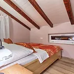 Beachfront House Dalmatino Trogir With Pool On Ciovo