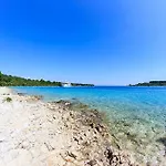 Beachfront House Dalmatino Trogir With Pool On Ciovo