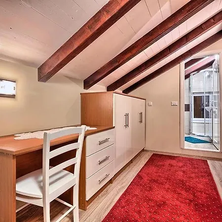 Luxury Beachfront Dalmatino With Private Pool Right At The In Okrug Gornji - Ciovo Villa *