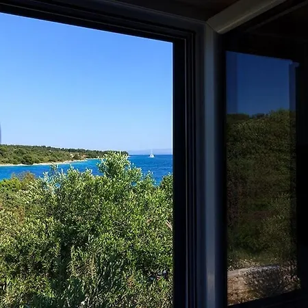 Luxury Beachfront Dalmatino With Private Pool Right At The In Okrug Gornji - Ciovo Trogir