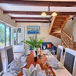 Beachfront House Dalmatino Trogir With Pool On Ciovo *