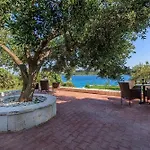 Villa Beachfront House Dalmatino Trogir With Pool On Ciovo Trogir