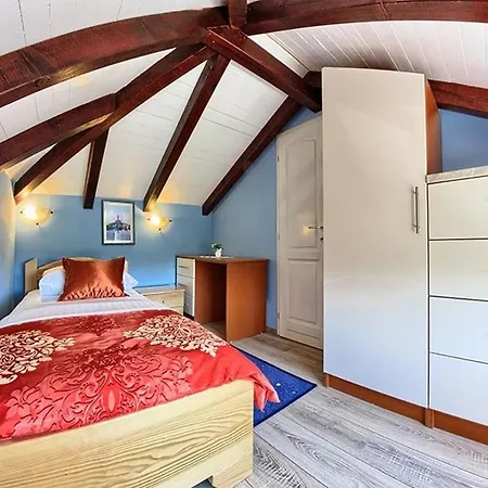 Luxury Beachfront Dalmatino With Private Pool Right At The In Okrug Gornji - Ciovo *